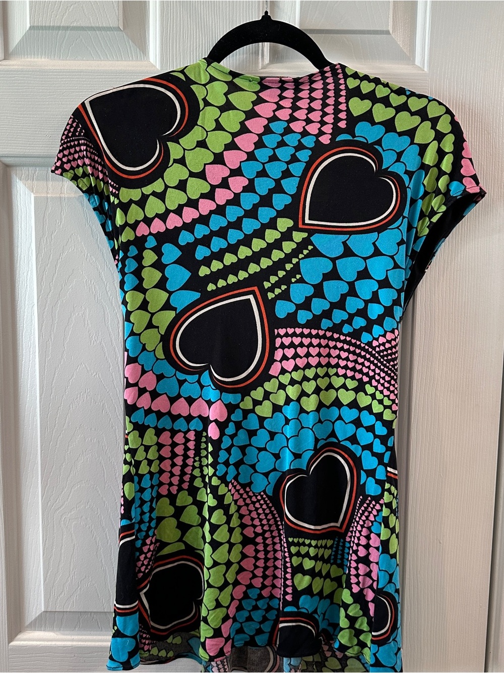 Y2K vintage, Sky brand. Colorful Heart Print V-Neck Top with Braided Belt - Picture 4 of 4